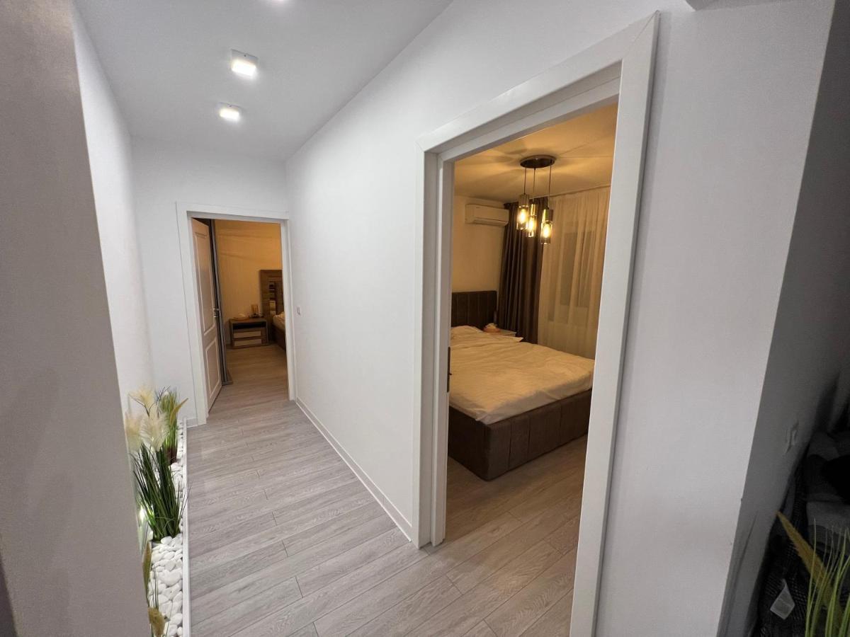 Oxana Apartments - 3 Camere - 티미쇼아라 외부 사진